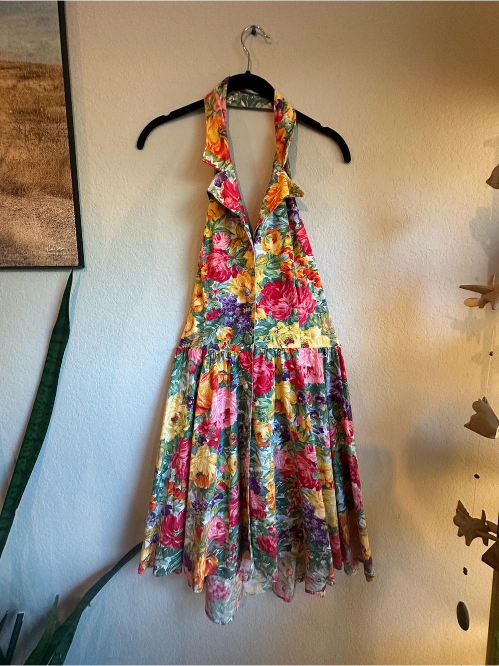 Vintage Floral Halter Midi Dress in Multicolor
